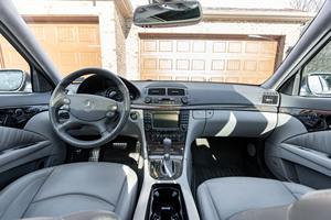 Mercedes-Benz E-63 AMG Sedán 2008 - Product Image 4