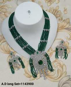 ENSEMBLE DE COLLIER DE MARIÉE EN DIAMANT AMÉRICAIN ET BOUCLES D'OREILLES CLASSIQUES ET DE HAUTE QUALITÉ ENSEMBLE DE BIJOUX DE MARIAGE POUR FEMMES DE STYLE CLASSIQUE - Product Image 3