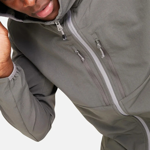 Vestes softshell réversibles imperméables pour hommes, nouvelle arrivée 2025, vente en gros, haute qualité, légères, couleurs personnalisables - Product Image 4