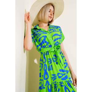 Robe à manches courtes à motifs verts - Product Image 4