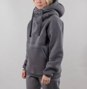 Sweat à capuche surdimensionné pour femme avec conception unique de panneau croisé grandes poches mode tenue décontracté col à capuche - Product Image 5