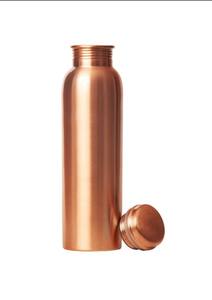 Bouteille d'eau faite à la main en cuivre pur 100% 32oz Design indien pour le bureau et les voyages Ustensiles de cuisine personnalisés pour le bureau et les voyages - Product Image 3