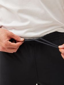 Pantalones cortavientos reflectantes con múltiples bolsillos personalizados para hombre, pantalones informales para correr, ropa de calle, pantalones de talla grande, pantalones de talla grande - Product Image 3