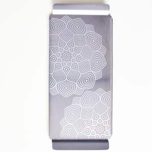 Plateau de service polyvalent en acier inoxydable de designer, finition dorée de qualité supérieure, série moyenne, élégant pour la salle à manger - Product Image 4