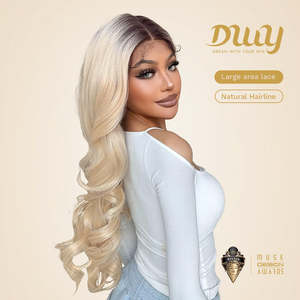 วิกผมสังเคราะห์แบบลูกไม้ด้านหน้า Diva-DWY 13x6 สีน้ำตาลประกายบลอนด์  แสกได้อิสระ  ลูกไม้โปร่งใส  ผมหยิก - Product Image 2