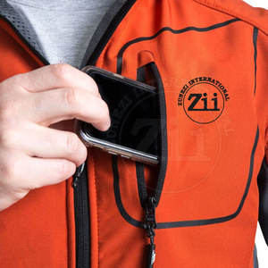 Veste d'hiver softshell imperméable respirante de haute qualité avec logo sur le devant à capuche Séchage rapide - Product Image 6