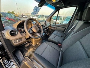 รถตู้บรรทุกสินค้า Mercedes-Benz รุ่นใหม่ ปี 2025 ขนาด 2000-2500 มม. พวงมาลัยซ้าย พร้อมจัดส่ง - Product Image 3