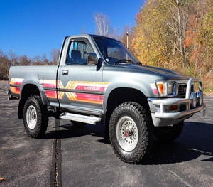 USAGÉ 1991 pour Hilux SSR 4X4 avec garantie de 3 ans Origine américaine - Product Image 1