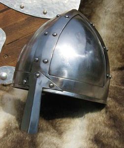 Casque de Viking médiéval antique authentique Garde-nez Viking en métal plaqué argent Détail de rivet historique pour le rôle d'action en direct - Product Image 2