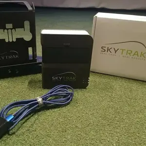 מחיר חדש שפורסם עבור צג השקה של SkyTrak GolfS