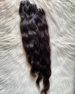 Vente en gros 100% Extensions de cheveux Remy indiens crus alignés sur les cuticules noires naturelles Deep Wave traitées chimiquement pour les femmes - Product Image 2