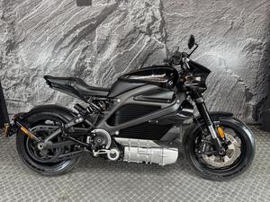Motocicleta Harley-Davidson LiveWire ELW Euro 4 Cruiser 2020, 0cc, 801 Millas (20 Reg), Eléctrica Automática - Product Image 2
