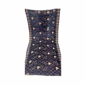 Chales de terciopelo Últimos diseños de alta calidad para mujeres \ Fabricado en Pakistán Para la venta a un costo muy económico Transpirable - Product Image 3