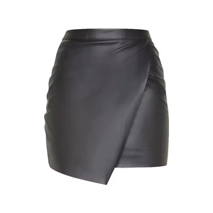 Shorts pour femmes 2025 ensemble deux pièces femmes vêtements Club PU cuir deux pièces tenues ensemble dames à manches courtes hauts Shorts ensemble OEM - Product Image 6