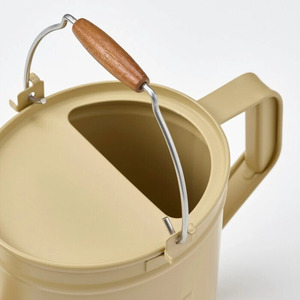 Arrosoirs classiques et modernes 'Arrosez votre monde' – Magnifiques accessoires de jardin pour l'art de l'arrosage des pots de fleurs et des jardinières - Product Image 4