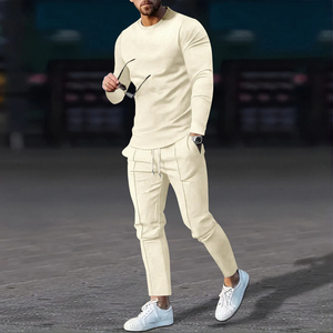 Survêtements d'hiver 100% coton personnalisés de haute qualité pour hommes, ensemble de survêtements de jogging à imprimé numérique de conception solide - Product Image 4