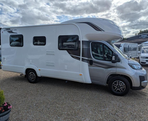 Buy Premium Quality Large Living Space RV Motorhomes Strong Car Camper for Camping Factory At Good Price Buy Now - Product Image 1