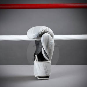 นวมชกมวยสำหรับผู้ชายถุงมือชกมวยทำจากหนังสินค้ามาใหม่หลากสี - Product Image 3