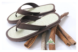 รองเท้าแตะแบบสวม Unisex น้ำหนักเบาพิเศษ หรูหรา ทำจากวัสดุ Sedge Mat สวมใส่สบายทั้งในบ้าน/นอกบ้าน เหมาะสำหรับโรงแรม ชายหาด คุณภาพดีที่สุดจากเวียดนาม - Product Image 5