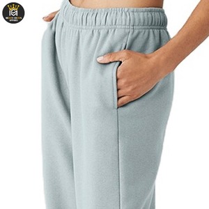 กางเกงวอร์มลำลองผ้าฝ้ายสำหรับผู้หญิง กางเกงจ็อกเกอร์ทรงตรง ใส่ได้ในฤดูหนาว มีโลโก้ ไซส์ใหญ่ เป็นมิตรกับสิ่งแวดล้อม กันน้ำ ระบายอากาศได้ดี - Product Image 3