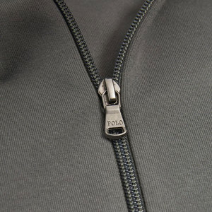 Sudaderas con capucha para hombre con impresión de logotipo personalizado, sudaderas con capucha para hombre con diseños modernos, sudaderas con capucha para hombre de textura suave, ideales para un look casual o de viaje, estilo elegante - Product Image 3