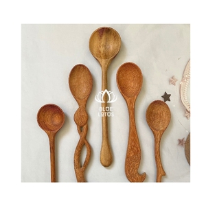 MATERIAL SUPERIOR: Cuchara de madera para incorporar masa y decorar platos, una opción que reduce la huella ambiental - Product Image 1