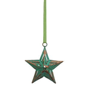 Étoile de Noël suspendue en fer finition antique dorée, faite à la main, personnalisable, décoration événementielle en gros, forme étoile en feuille d'argent - Product Image 4