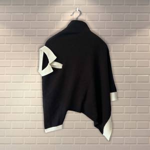 2024 respirant couleur correspondant mode hommes Polo col en V tricoté jacquard texture mince à manches courtes tricot t-shirt - Product Image 5