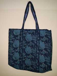 กระเป๋าผ้าฝ้ายพิมพ์ลายบล็อก ขนาดใหญ่ ทรงควิลท์ จุของได้เยอะ เหมาะสำหรับเดินทางและใช้ในชีวิตประจำวัน กระเป๋าช้อปปิ้งผ้าฝ้ายทำมือ กระเป๋าถือสำหรับผู้หญิง - Product Image 2