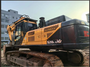 Hyundai 520-9LVS Original Peinture Marque Coréenne Moteur à engrenages Core Offre Spéciale Tracteur d'occasion Heures Basses Bonne condition Stock - Product Image 4