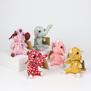 Mini tela de algodón con patrón Floral para niños, juguete de elefante de peluche de 20cm-30cm, varios colores, Unisex, L7 x H17 - Product Image 1