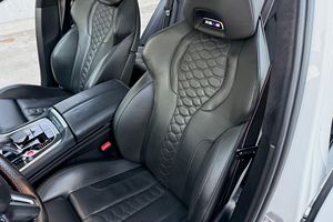 DESCUENTO EN AUTOMÓVILES CON VOLANTE A LA IZQUIERDA |   CONDUCCIÓN DERECHA |   BMW X5 M COMPETITION 2020 |   617-HP TURBO V8 AWD ALTAMENTE EQUIPADO - Product Image 3