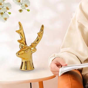 Superbe décor de table de renne fini doré Pièce maîtresse de vacances tendance Salon élégant Bureau Fête Accent - Product Image 2