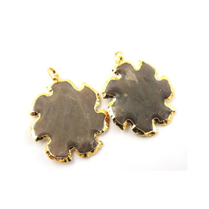 Pendentif pointe de flèche en laiton vintage 35mm Quartz clair avec protection électrolytique et mise à la terre pour enfants - Product Image 5