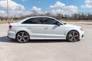 Audi RS3 Turbo 2019 Usado en Buen Estado, 5 Cilindros, Equipamiento de Alto Rendimiento, Modificaciones - Product Image 2