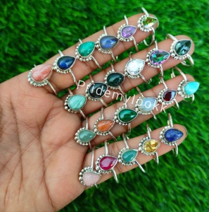 แหวนพลอยแท้สำหรับสุภาพสตรีทำจากเงินสเตอร์ลิง925 - Product Image 3