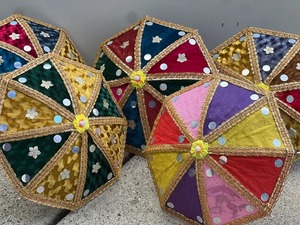 Parapluie décoratif Petits parapluies de taille moyenne Décoration de mariage Trendy Colorful Party Event Diwali Festival Decor Home Garden - Product Image 2