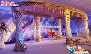 Ideas y Diseños de Mandap de Cristal para Bodas para Agregar Magia a sus Votos Nupciales, Último Escenario de Cristal Dorado con Fibra para Bodas, Suiza - Product Image 3