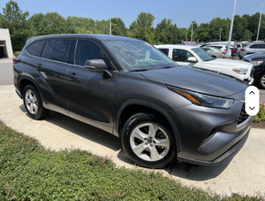 Toyota Hiland 2022 asequible con volante a la izquierda - Product Image 2