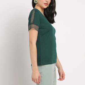 Hochwertiges Damen-T-Shirt mit Rundhalsausschnitt aus Baumwolle, Individueller Druck möglich, Kurzarm, Klassisches Weißes Damen-T-Shirt mit Rundhalsausschnitt - Product Image 3