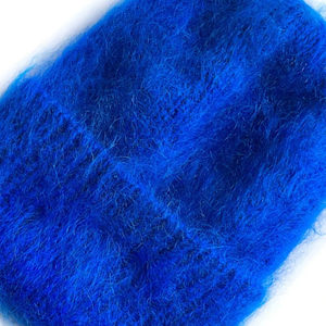 Bonnet en mohair fait main, style crochet, chaud pour l'hiver, idéal pour les activités de plein air - Product Image 3