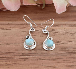 ต่างหูห่วงหยดน้ำทำด้วยมือสีเงินสเตอร์ลิง925ใส่ได้ทั้งชายและหญิง - Product Image 1