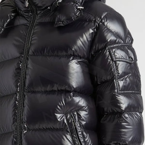 Chaqueta de Burbuja Personalizada de Venta Caliente para Hombre, Chaqueta Impermeable con Capucha para Primavera, Grosor Estándar para Venta en Línea - Product Image 4