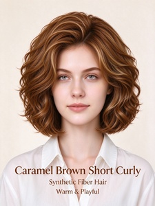 Peluca Corta Ondulada Marrón Caramelo, Peluca de Cabello Sintético con Encaje Completo sin Pegamento para Mujer, Uso Diario - Product Image 2