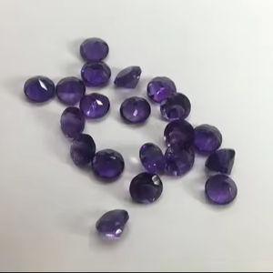 Taille calibrée en vrac coupe à facettes forme ronde 100% pierre précieuse d'améthyste africaine naturelle pierre de naissance de février pour la fabrication de bijoux - Product Image 2