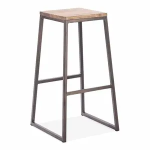 Luxury Rattan Bar Chair Bar Stool High Quality Metal And Natural Rattan Bar Chair With Backrest Top Quality Decorative Corner