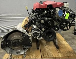 Ensemble complet de moteur V8 suralimenté Chevrolet LSA de 6,2 litres, y compris la transmission 6L90E, pour les constructions de véhicules personnalisés - Product Image 4