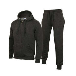 Chándal de invierno de poliéster personalizado para hombre, cómodo forro polar de terciopelo con logotipo bordado, chándal ajustado de peso pesado - Product Image 5