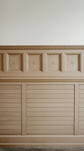 Interiores de Villa clásicos moldeados de pared de madera blanca sólida modernos y elegantes con detalles de cuerda para aplicaciones hospitalarias - Product Image 5