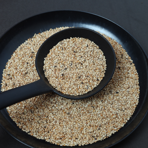 เมล็ดงาดำสีน้ำตาลขาวแพ็กได้ตามต้องการผลิตภัณฑ์ทางการเกษตรใหม่ - Product Image 1